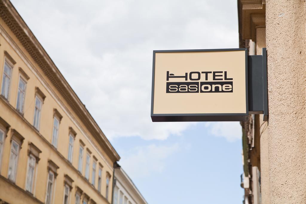 Sasone Rooms Budapeste Exterior foto
