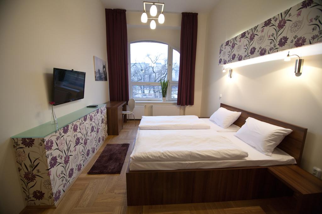 Sasone Rooms Budapeste Exterior foto