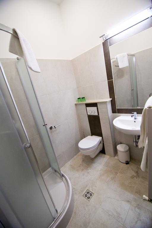 Sasone Rooms Budapeste Exterior foto