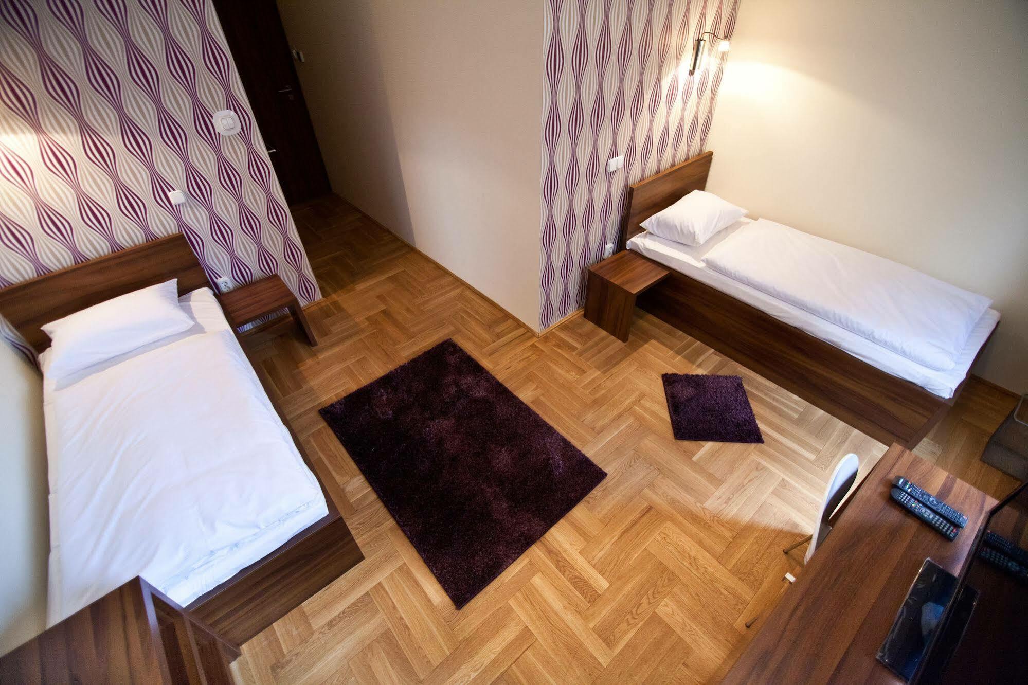 Sasone Rooms Budapeste Exterior foto
