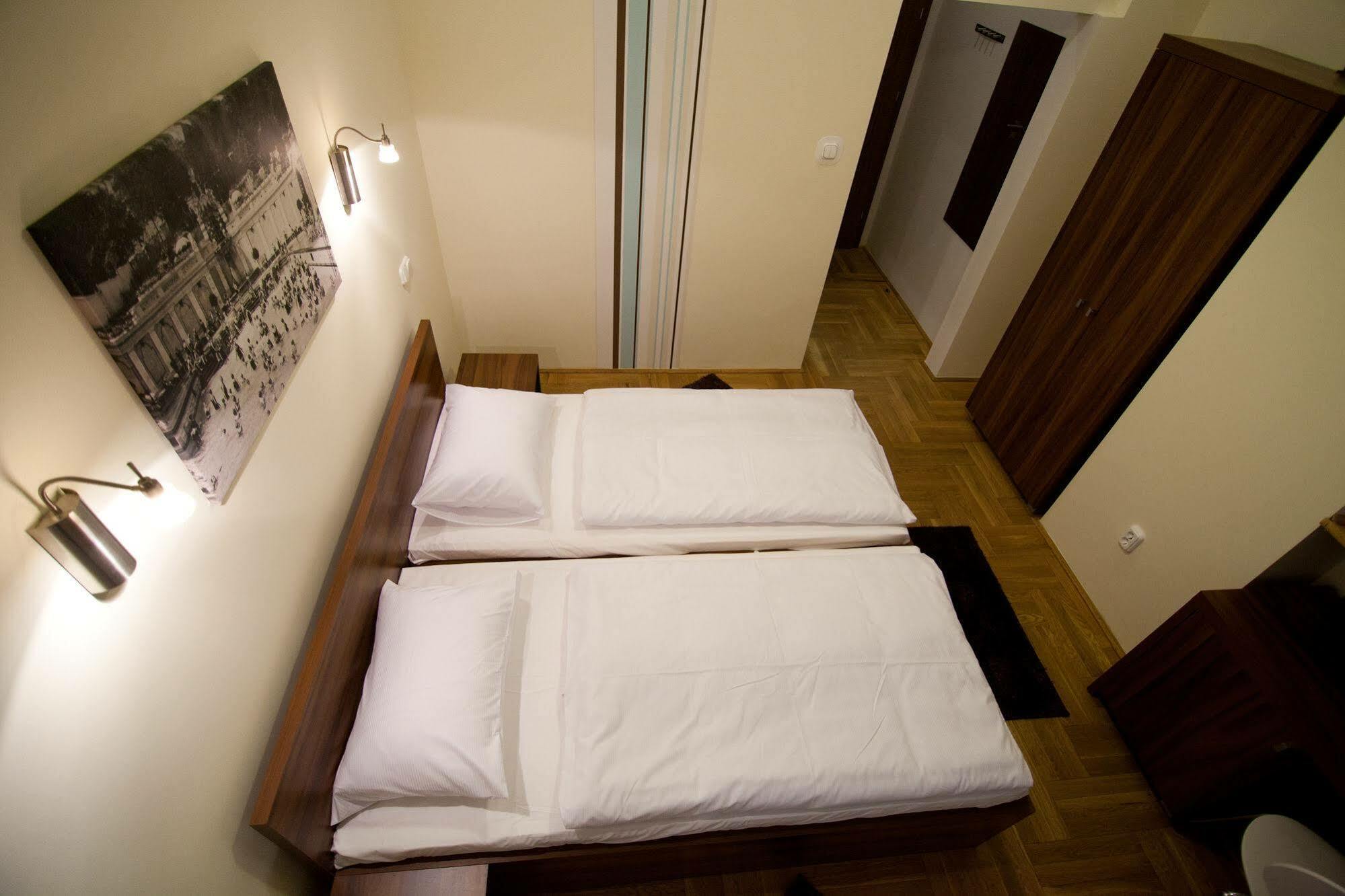 Sasone Rooms Budapeste Exterior foto